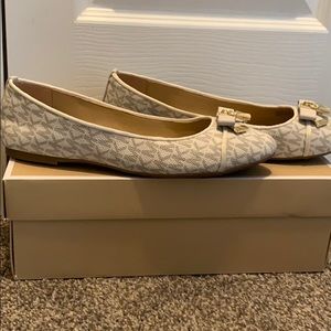 Michael Kors Flats